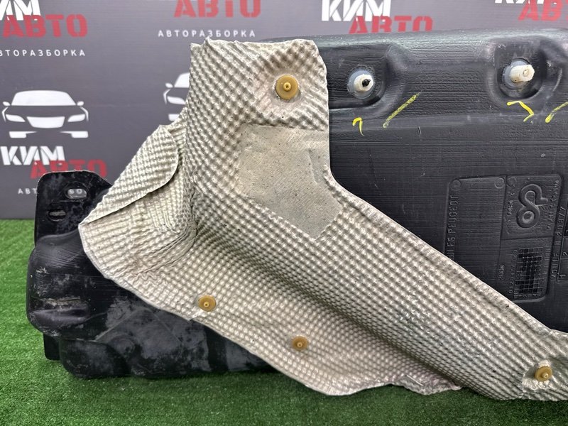 Бензобакбак топливный Peugeot 307