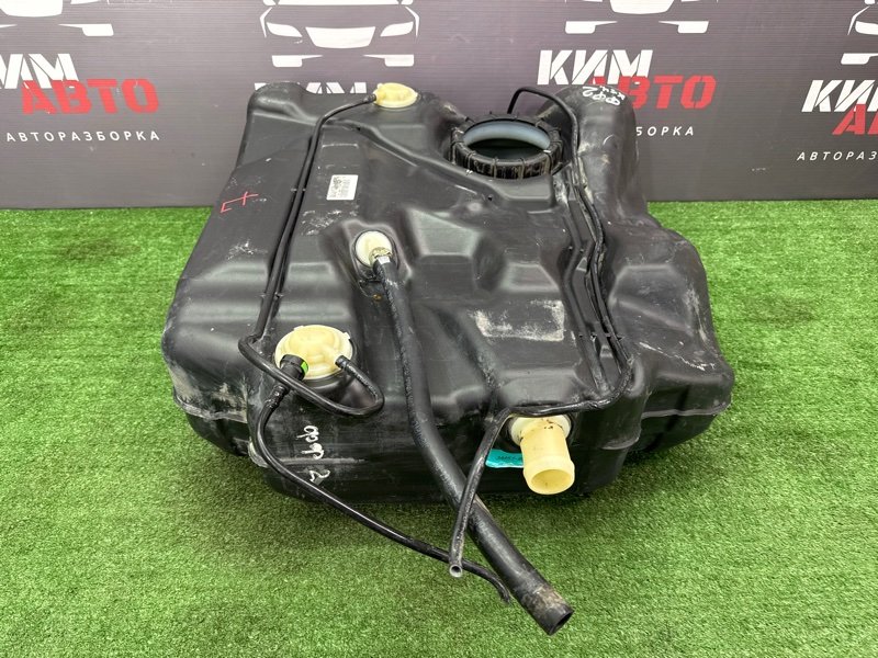 Бензобакбак топливный Ford Focus 2