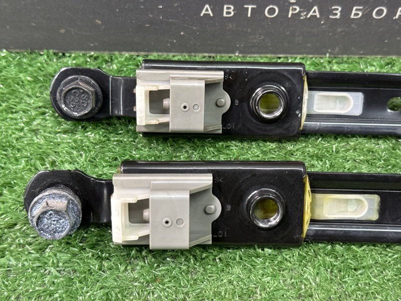 Механизм регулировки ремня безопасности Hyundai Solaris 1 2013 RB