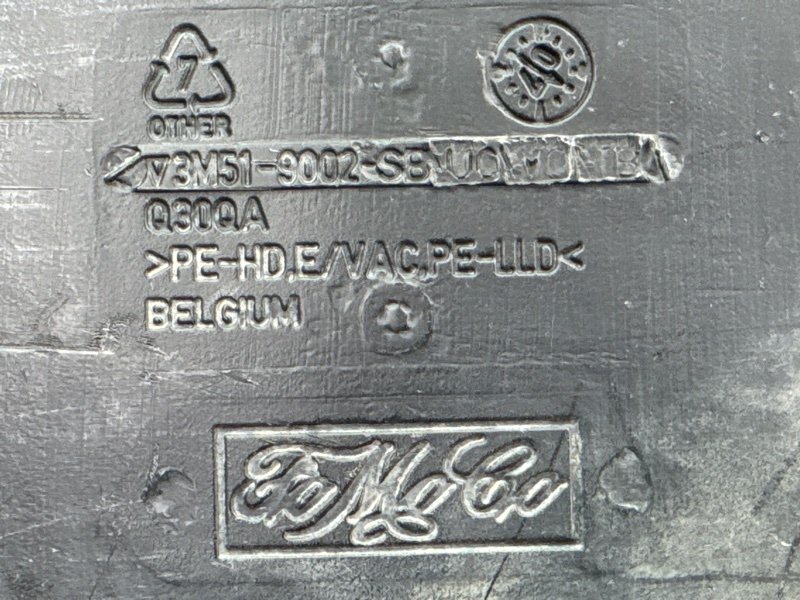 Бензобакбак топливный Ford Focus 2