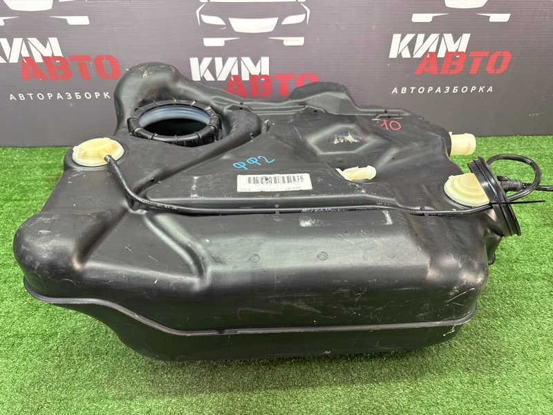 Бензобакбак топливный Ford Focus 2