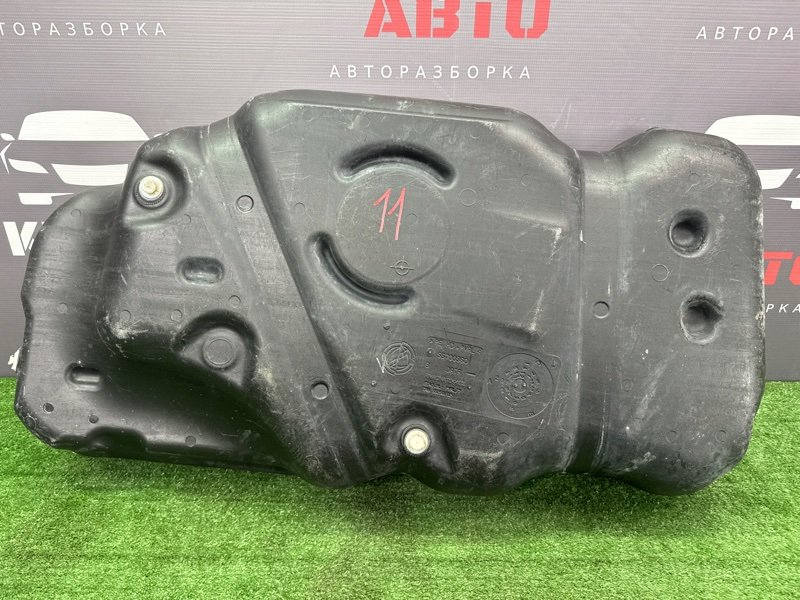 Бензобакбак топливный Fiat Punto