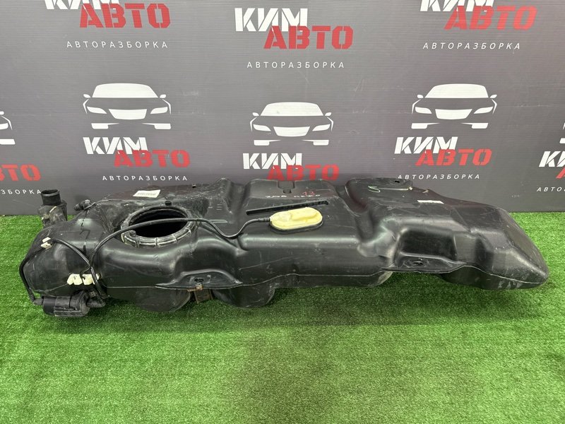 Бензобакбак топливный Peugeot 206