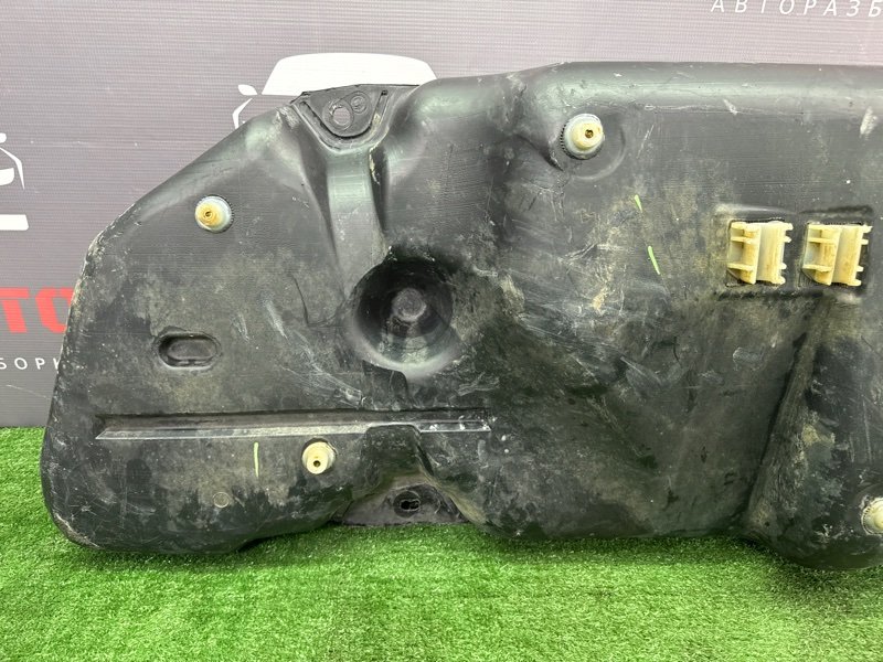 Бензобакбак топливный Peugeot 206