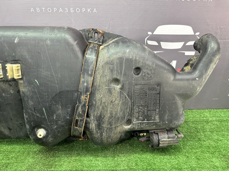 Бензобакбак топливный Peugeot 206