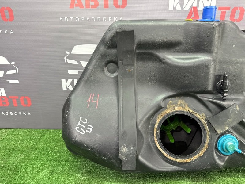 Бензобакбак топливный Opel Astra GTC