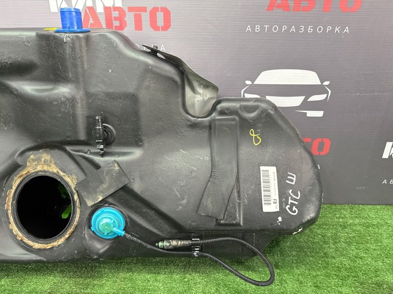 Бензобакбак топливный Opel Astra GTC