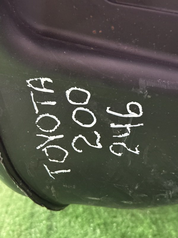 Бензобакбак топливный Toyota Land Cruiser 200