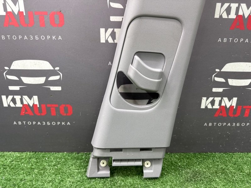 Накладка центральной стойки верхняя Hyundai Solaris 1 2013 RB