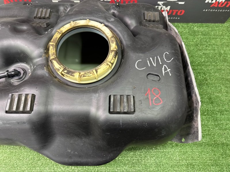 Бензобакбак топливный Honda Civic 4D