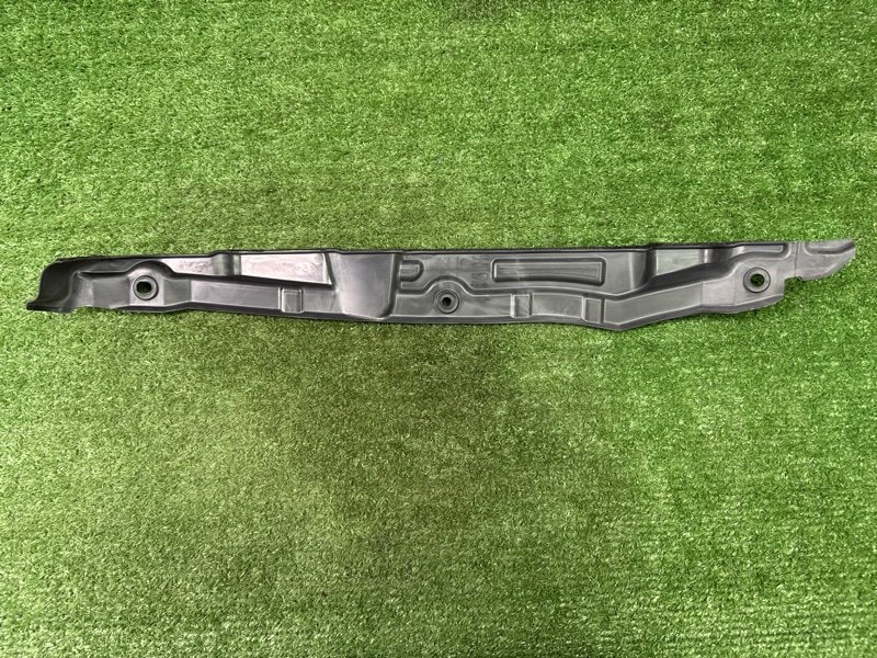 Пыльник крыла Hyundai Solaris 1 2013 RB