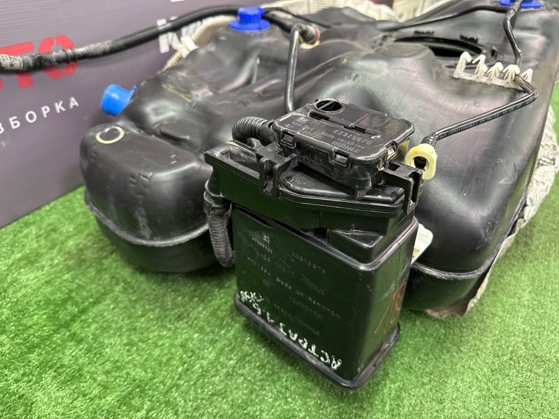 Бензобакбак топливный Opel Astra J