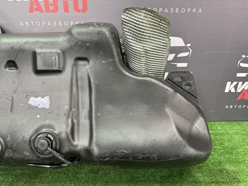 Бензобакбак топливный Citroen C 4