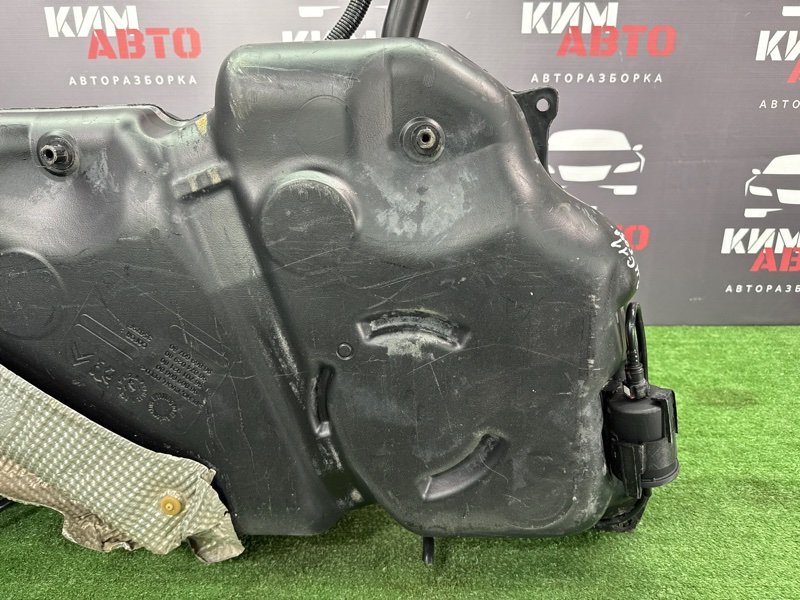 Бензобакбак топливный Citroen C 4