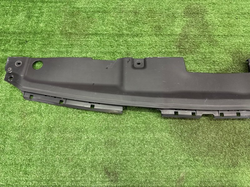 Накладка замка капота Hyundai Solaris 1 2013 RB