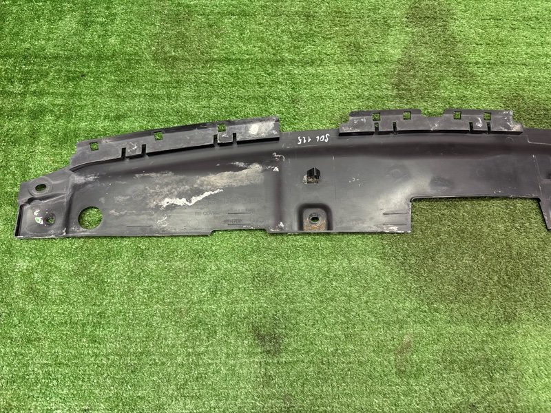 Накладка замка капота Hyundai Solaris 1 2013 RB