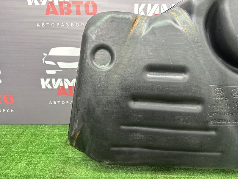 Бензобакбак топливный LIFAN X60