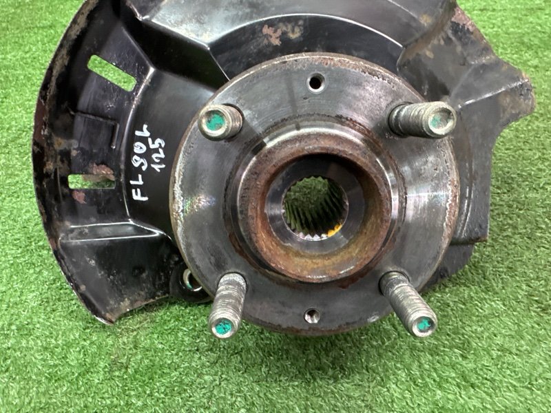 Кулак поворотный Hyundai Solaris 1 2013 RB