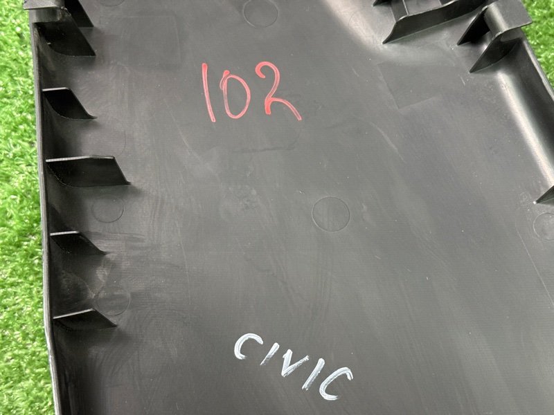 Обшивка стойки нижняя Honda civic