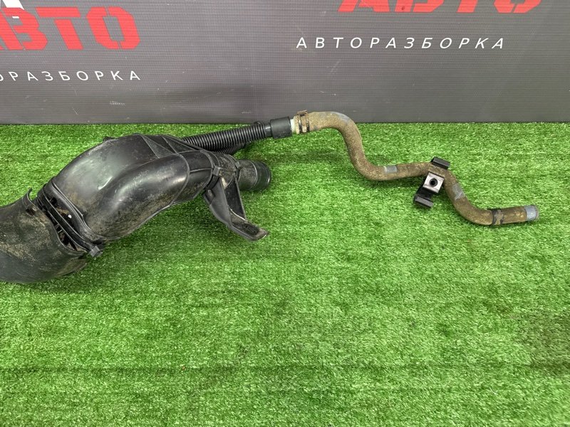 Горловина топливного бака Hyundai Solaris 1 2013 RB