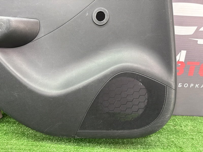 Обшивка двери Hyundai Solaris 1 2013 RB