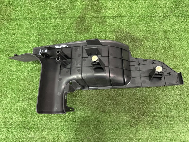 Накладка порога салона Mitsubishi Outlander 3