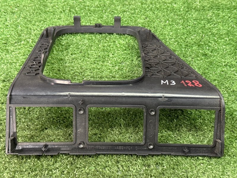 Накладка консоли Ford Mondeo 3