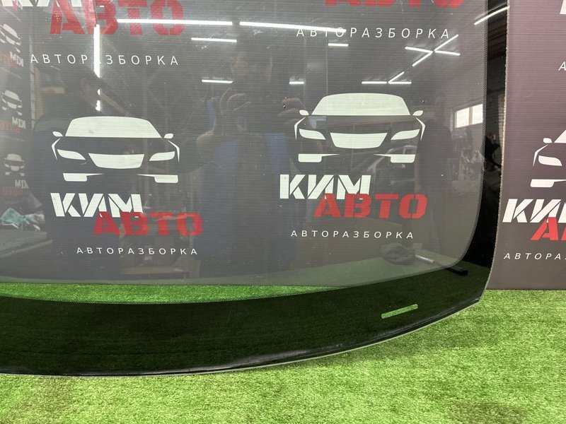 Стекло лобовое Hyundai Solaris 1 2013 RB