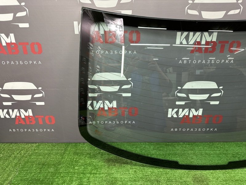 Стекло заднее с обогревом Hyundai Solaris 1 2013 RB