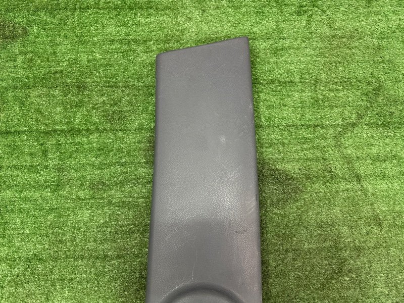 Накладка центральной стойки нижняя Chevrolet Spark