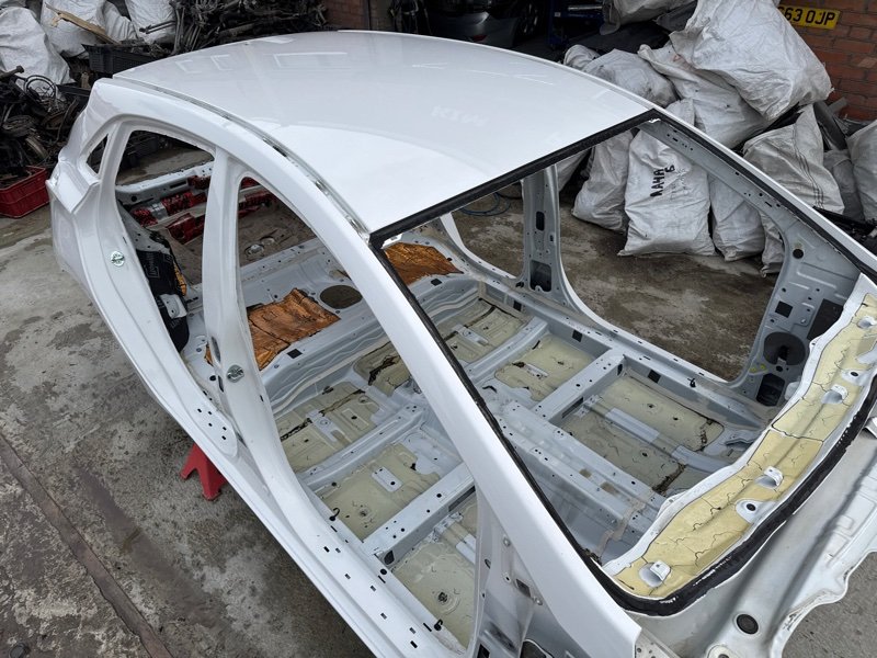 Крыша со стойками Hyundai i30 2013