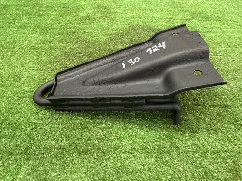 Петля буксировочная Hyundai i30 2013
