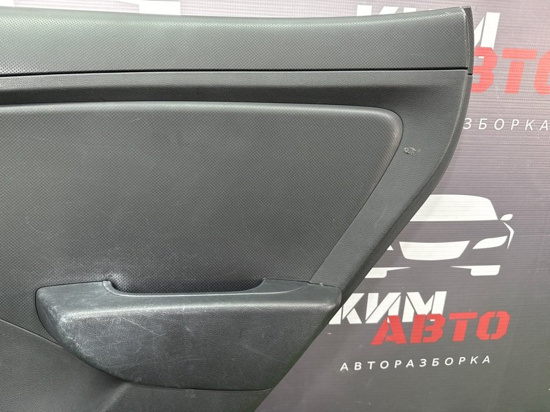 Обшивка двери Hyundai Solaris 1 2013 RB