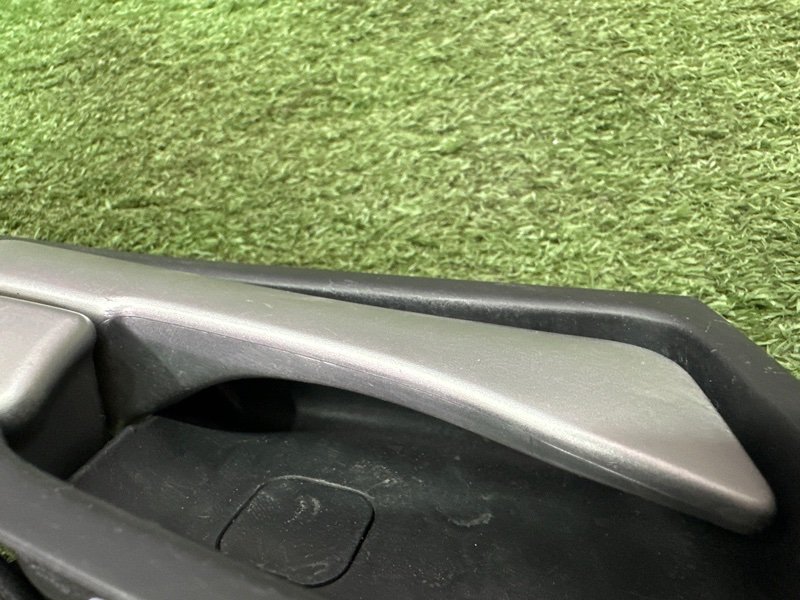 Ручка двери внутренняя Hyundai Solaris 1 2013 RB