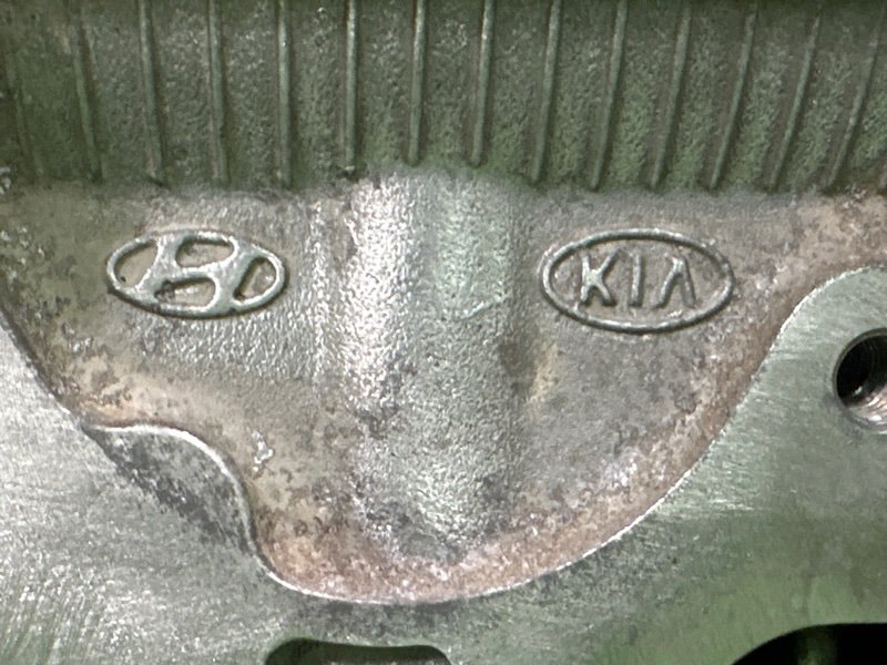 Головка блока цилиндров (ГБЦ) Hyundai Solaris 1 2013 RB