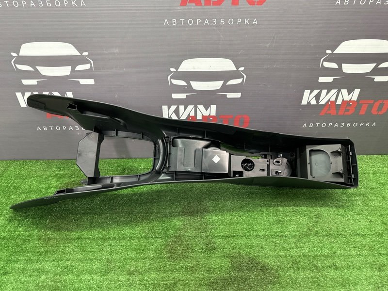 Консоль центральная Citroen C 4