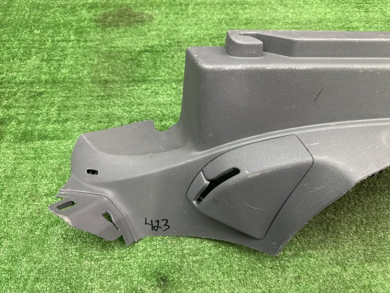 Опора полки багажника Ford Focus 2