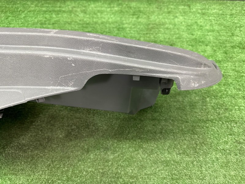 Опора полки багажника Ford Focus 2