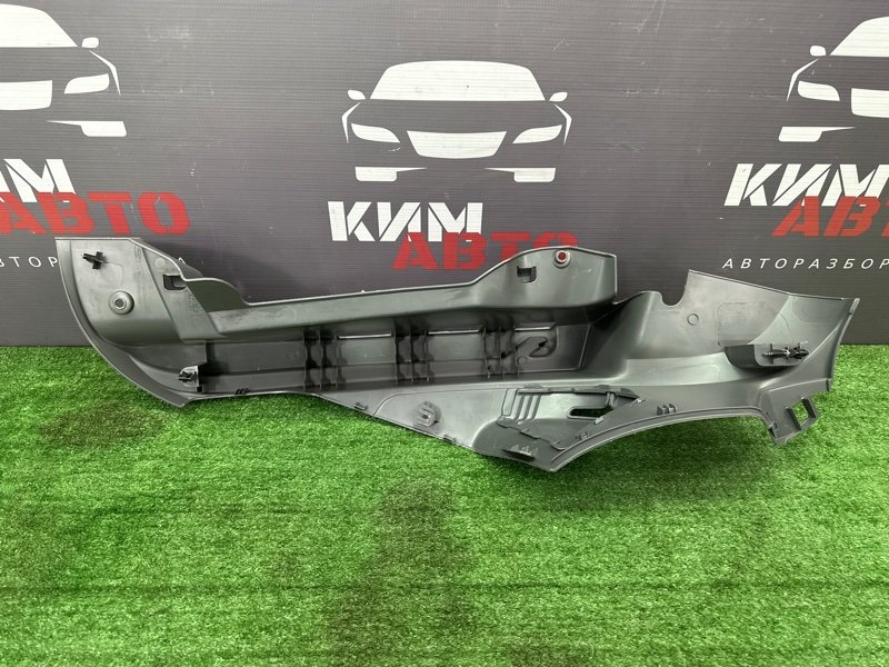 Опора полки багажника Ford Focus 2