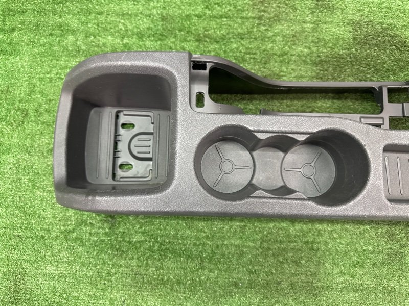 Консоль центральная Ford Focus 2