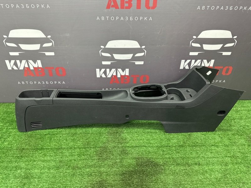 Консоль центральная Opel Corsa
