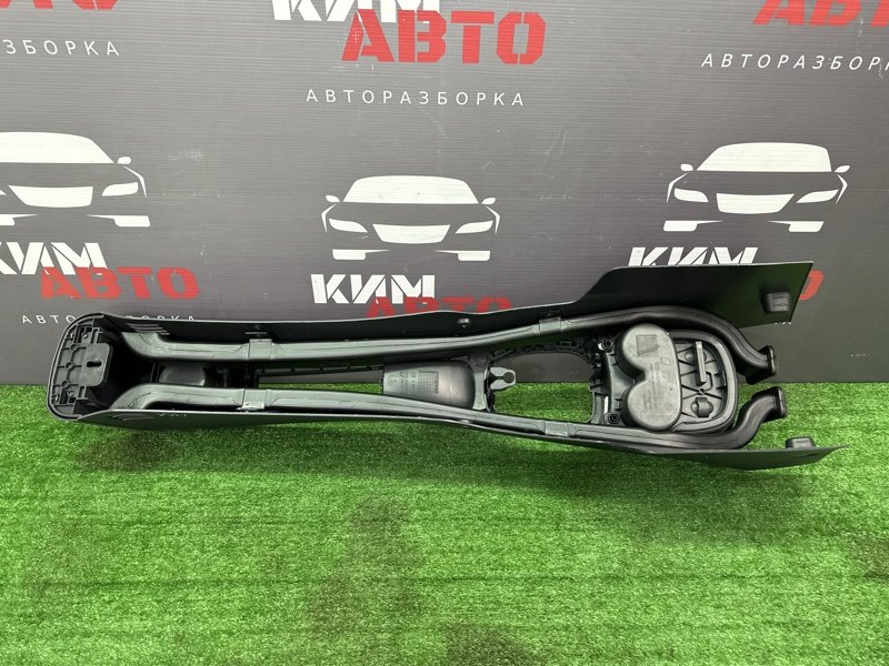 Консоль центральная Opel Corsa