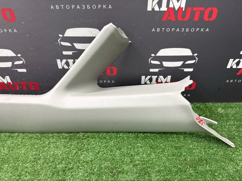 Накладка стойки лобового стекла Suzuki Liana