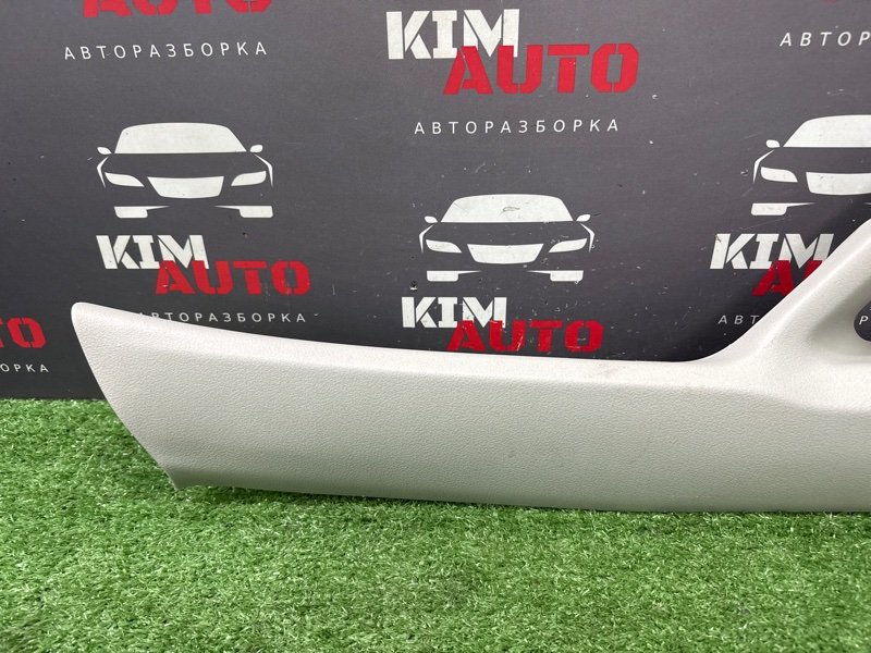 Накладка стойки лобового стекла Suzuki Liana