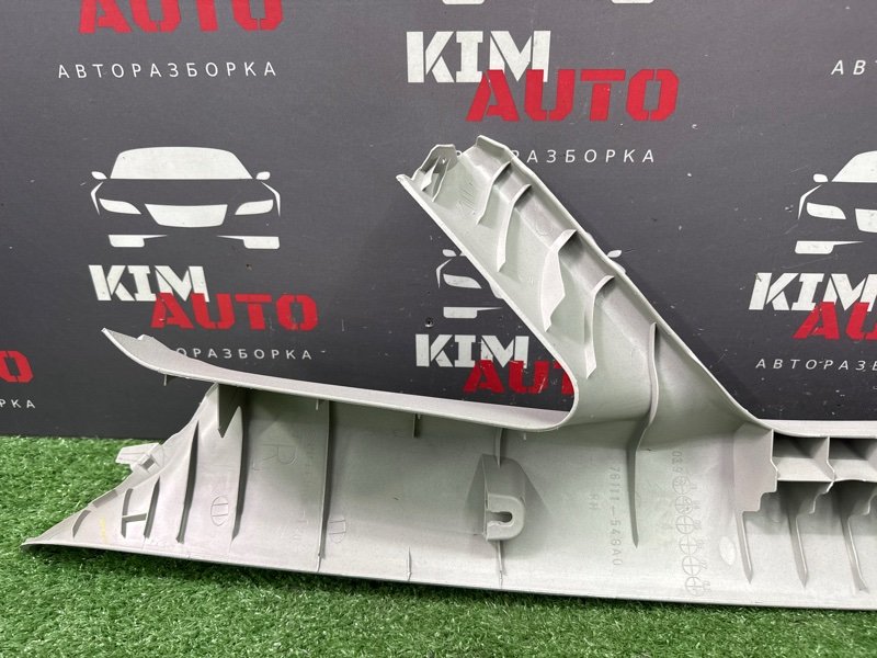 Накладка стойки лобового стекла Suzuki Liana