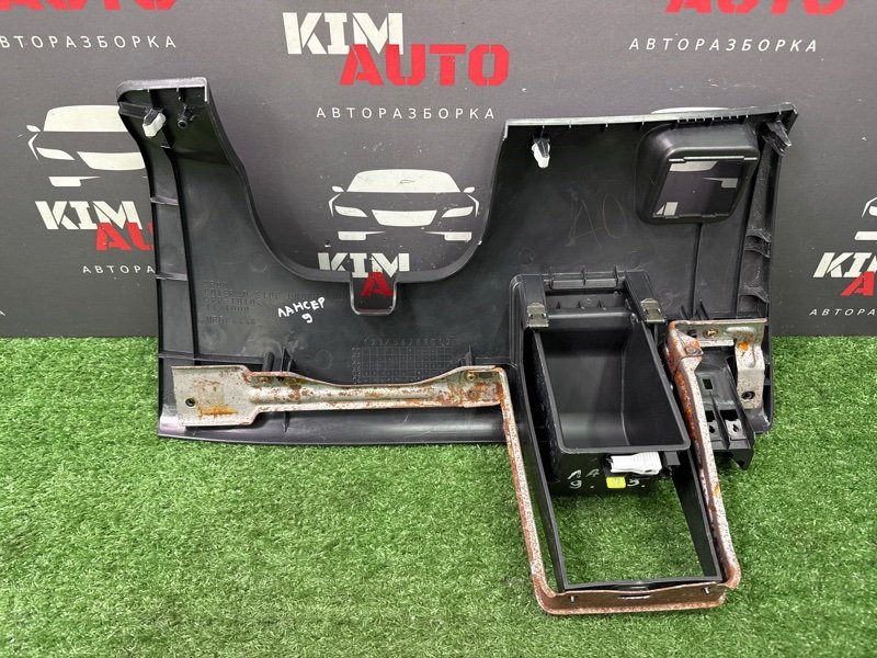 Накладка торпедо Mitsubishi Lancer 9
