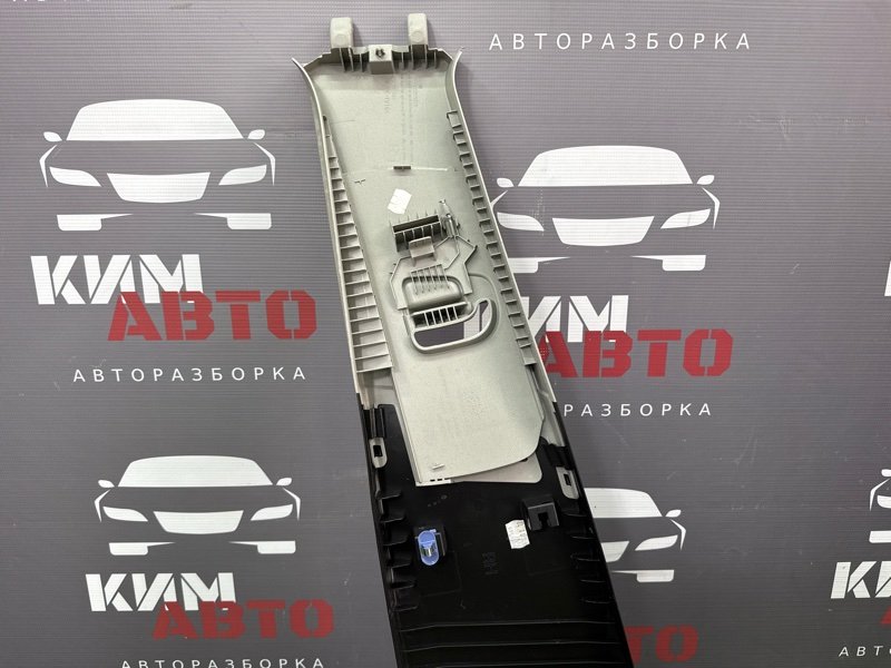 Накладка центральной стойки Opel Astra J