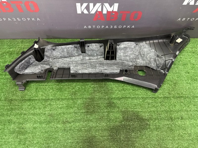 Накладка стойки нижняя Hyundai i30