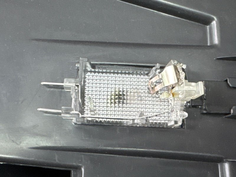 Бардачок Opel Zafira B