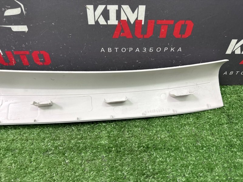 Накладка стойки лобового стекла Fiat Albea